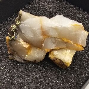Natural Gold & Quartz Specimen